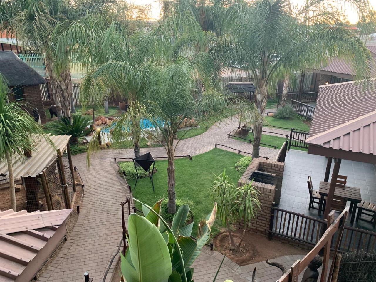 Country Lodge Upington Exterior foto