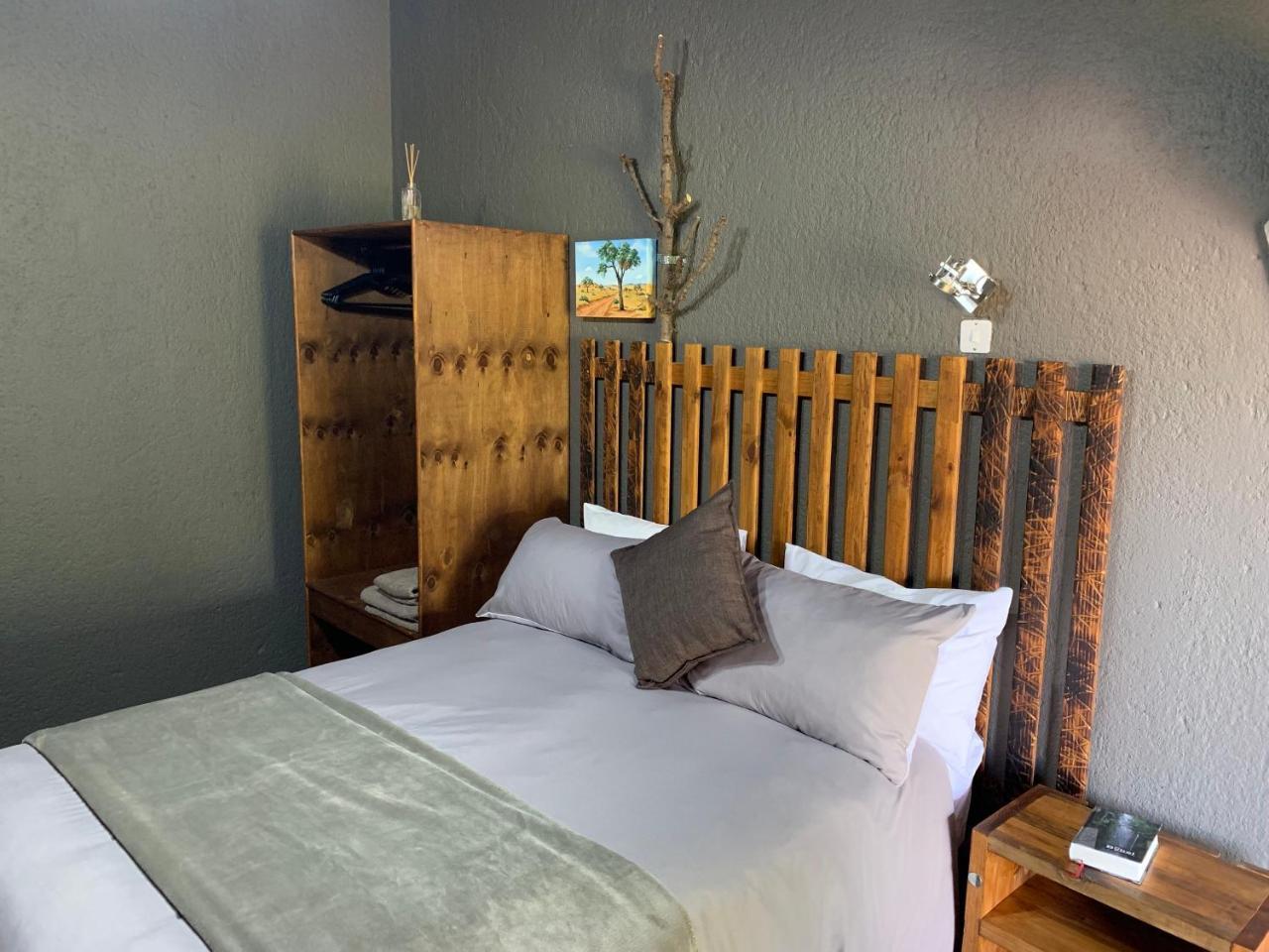 Country Lodge Upington Exterior foto